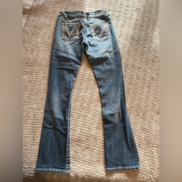 Size 1/2 Vigoss Chelsea Slim Boot - Picture 3 of 6